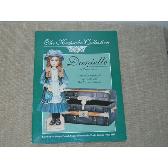 Lot The Keepsake Collection Dolly Dingle‎ Fashion in Shakespeare's Paper Doll - Picture 5 of 16